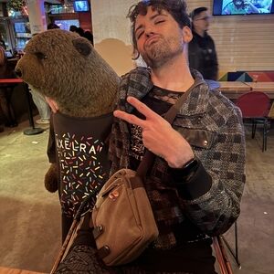 Meet your Posher, Joey